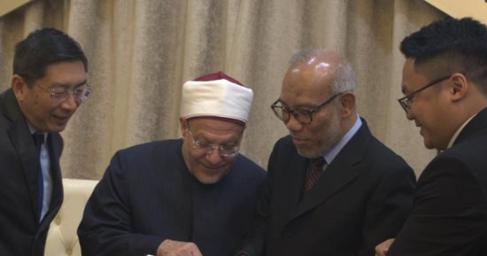 مفتى الجمهورية يستقبل وفدا سنغافوريا لبحث التعاون فى مجال التدريب على الإفتاء