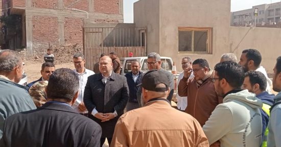 نائب محافظ الجيزة يوجه بسرعة إنهاء مشروع محطة رفع الصرف الصحى بمنيل شيحة