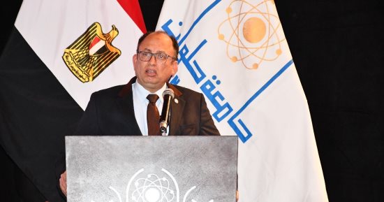 السيد قنديل: حجم مشاركة السيدات فى البحث العلمى بجامعة حلوان يعكس تطور الثقافة