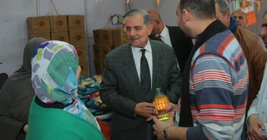 محافظ كفر الشيخ: يتفقد معرض "أهلا رمضان" ويوجه بالتوسع فى المدن