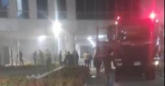 إخماد حريق محدود بمبنى الطوارئ فى مجمع السويس الطبى