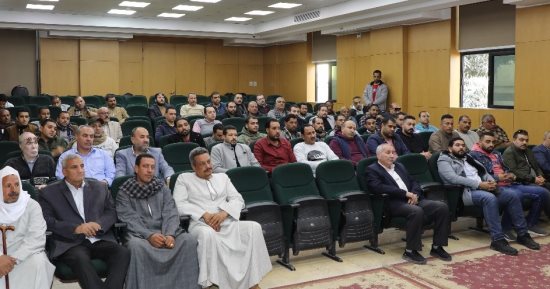  محافظ بني سويف يجتمع بأصحاب المعارض لمناقشة تشغيل سوق السيارات الجمعة