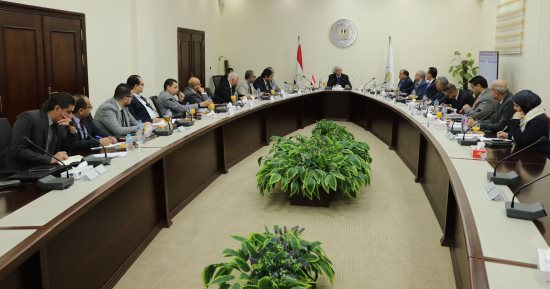 وزير التعليم العالي : خطة جديدة لهيئة دعم وتطوير الجامعات للتوسع فى إنشاء جامعات جديدة