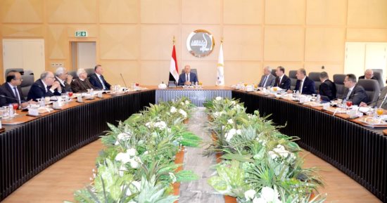 وزير النقل: الشركة القابضة للنقل البحري والبرى تحقق 4.2 مليار جنيه أرباح