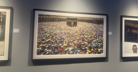 صور للكعبة والمعتمرين والحجيج بمهرجان اكسبوجر الدولى للتصوير  