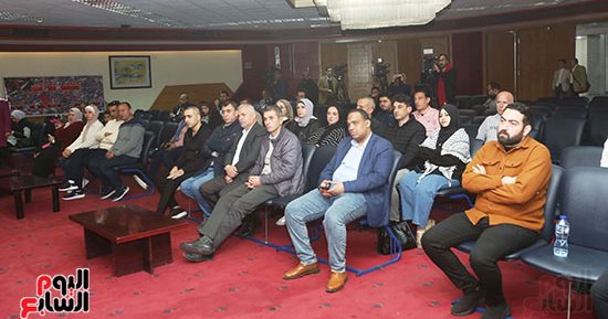 نقيب الصحفيين: لا بد من فك الحصار ووقف إطلاق النار والكف عن استهداف ناقلى الحقيقة