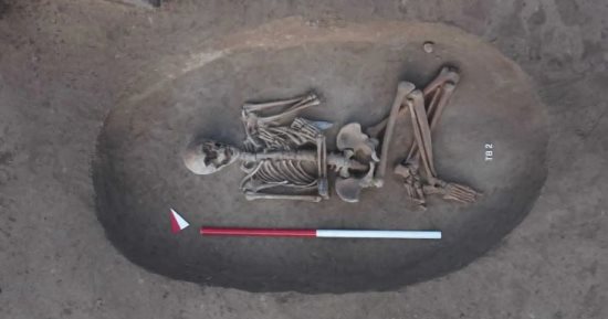 اكتشاف 20 مقبرة تحتوى على بقايا هياكل عظمية من العصر النحاسى بإيطاليا