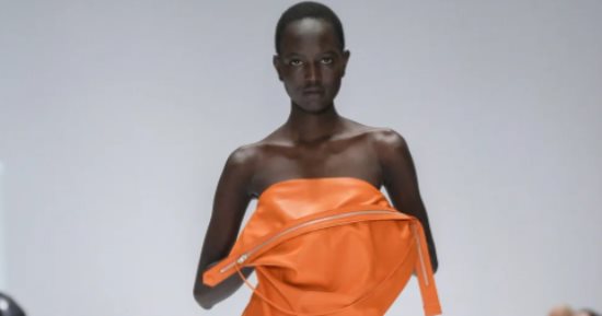 الجينز والجلد يسيطران على تصميمات Acne Studios فى أسبوع الموضة بباريس
