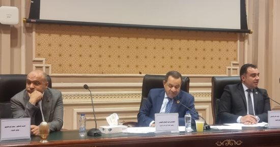 زراعة الشيوخ توصي بخطة واضحة لسرعة الانتهاء من مشروع مصرف كيتشنر   