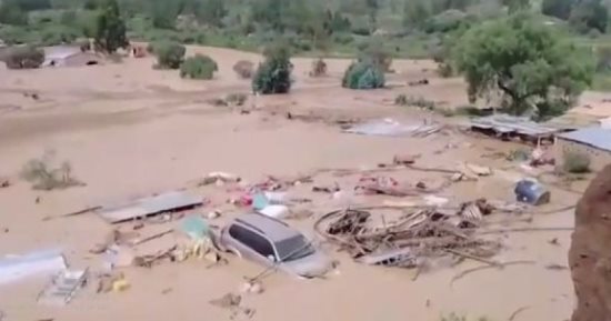ارتفاع ضحايا فيضانات بوليفيا إلى 51 شخصا وتضرر أكثر من 40 ألف أسرة..فيديو