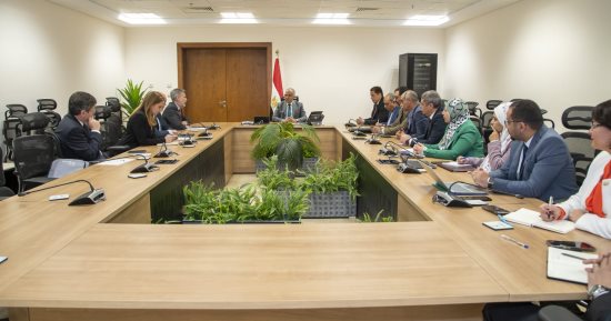 وزير الرى: دراسة متكاملة لترعة السويس بالتعاون مع البنك الدولى
