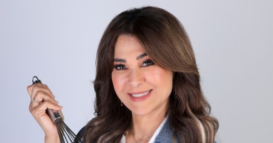 غادة جميل تقدم برنامج ما حدش بياكلها بالساهل على سى بى سى سفرة فى رمضان