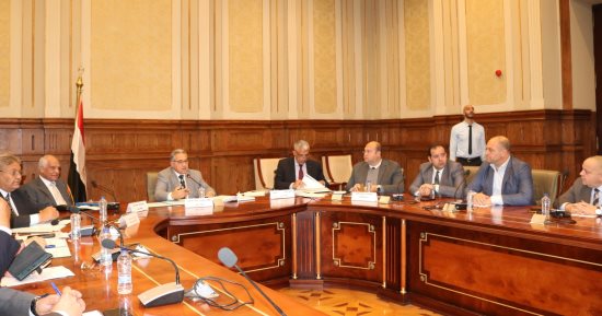 محافظ الجيزة النواب: "مفيش مسئول بينام فى عهد الرئيس السيسي"