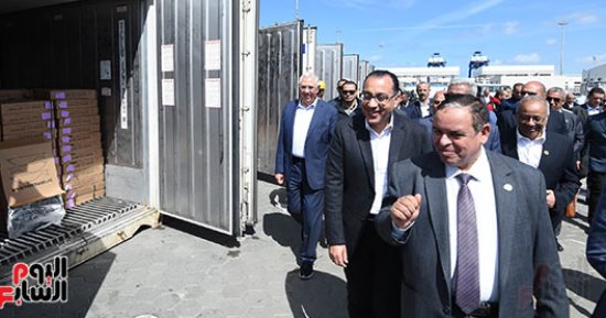 "المستقلين الجدد": الإفراج عن البضائع يبشر بانفراجة كبيرة فى السوق المصرى