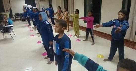 تحت شعار "اكتشاف الموهوبين".. تدريب النشء بأسوان على اللياقة البدنية.. صور