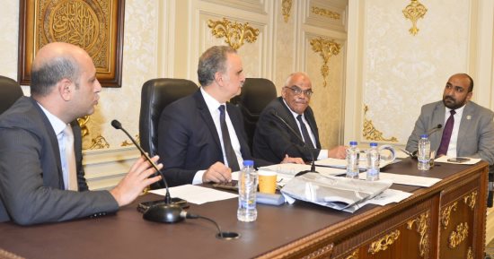 اقتراحات النواب توافق على طلبات بإنشاء مكاتب شهر عقارى بعدة مناطق