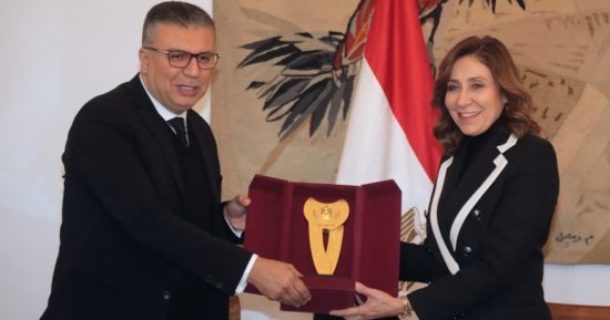 وزيرة الثقافة توقع بروتوكولا مع اتحاد إذاعات وتليفزيونات دول منظمة التعاون الإسلامي