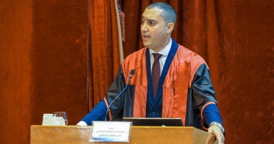 محافظ كفر الشيخ يهنئ نائبه لحصوله على درجة الدكتوراة بحقوق طنطا.. صور