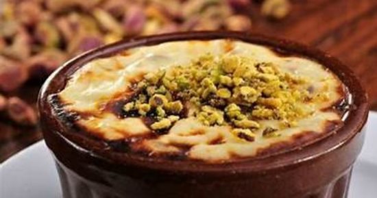 خليه أساسى بدلا من الحلويات.. طبق أم على فوايده كتيرة فى رمضان