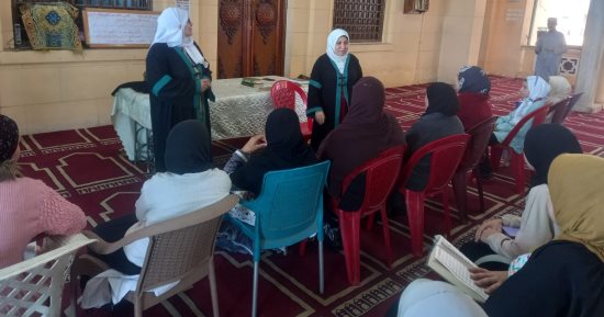 آداب دخول المسجد فى الملتقى الفكرى للواعظات بالمنيا
