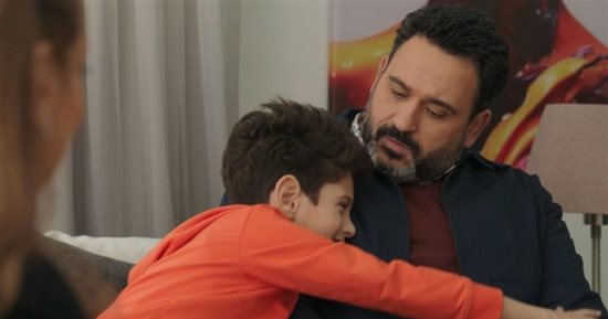 أبرز 3 فوائد لحكى القصص للأطفال قبل النوم.. من وحى مسلسل بابا جه