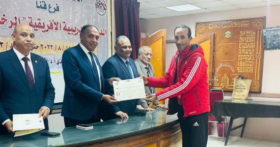 اتحاد الكرة يسلم شهادات الرخصة التدريبة D بقنا