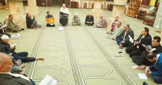 حلقات ذكر ومديح نبوى بمسجد العارف بالله عمر الأفلاقى فى البحيرة.. فيديو