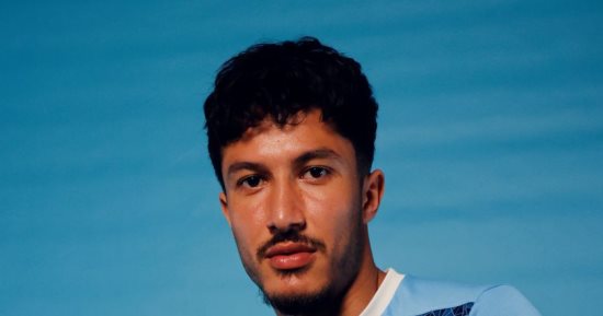 تأكيداً لليوم السابع.. بيراميدز يعلن تجديد تعاقد أسامة جلال