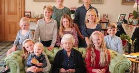 بعد كيت ميدلتون.. صورة جديدة للعائلة المالكة تثير جدلا.. جارديان تكشف التفاصيل