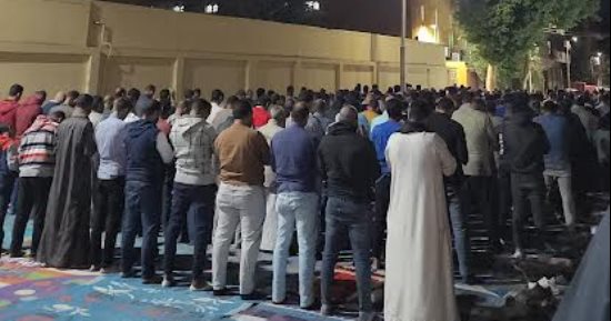 صلاة التراويح من مسجد الرحمن فى الأقصر.. فيديو