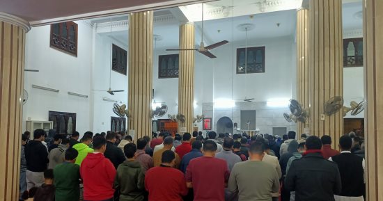 صلاة التراويح من المسجد الكبير بمدينة السادات فى المنوفية.. بث مباشر 