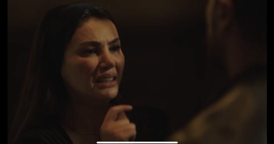Série Haqq Arabe, Épisode 9…une scène touchante avec Al-Awadi pleurant au moment de se séparer de Dina Fouad