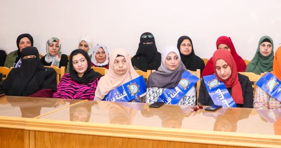 هيئة ميناء دمياط تكرم 16 أما مثالية