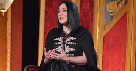 سولاف فواخرجى: "والدى مات بخطأ طبى وفكرت فى لحظة انفعالية أقتل الممرضة"