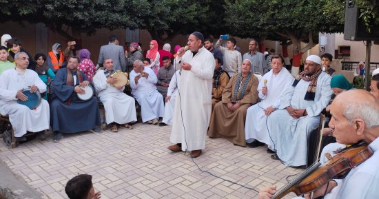 رمضان يا شهر الصوم.. فرقة شبين القناطر تبهر أهالى قرية الأحراز.. فيديو وصور