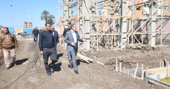 محافظ الغربية يتفقد مشروعات حياة كريمة بمركز زفتى