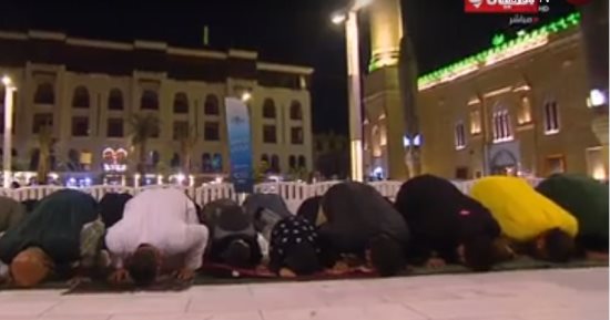 بث مباشر لصلاة العشاء والتراويح من مسجد الإمام الحسين على قناة الحياة
