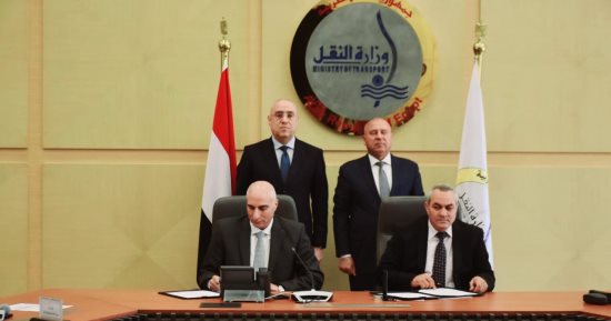وزيرا النقل والإسكان يشهدان توقيع بروتوكول تعاون لخدمة المدن الجديدة