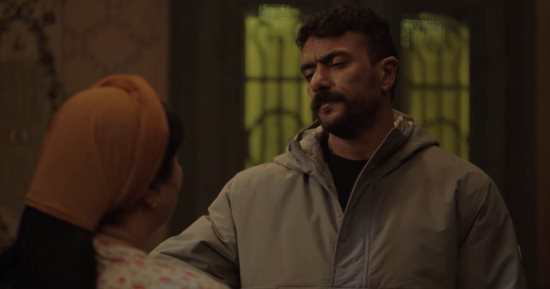 مسلسل حق عرب الحلقة 11 .. أحمد العوضى يزور دينا فؤاد فى المستشفى
