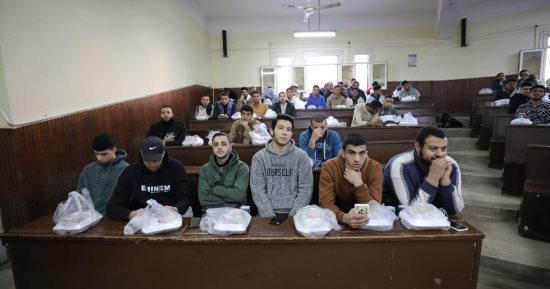 الجامع الأزهر ينظم إفطارًا جماعيًّا للطلاب المصريين في فرع الجامعة بالدراسة
