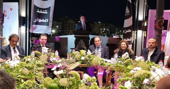 شخصيات عامة وسياسيون يشاركون في احتفالية سحور كتلة الحوار.. صور