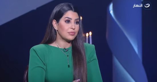 آيتن عامر عن طلاقها: بصراحة ساعات بلقح.. يعنى أموت مجلوطة؟!