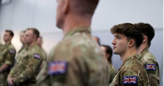 السماح للجنود البريطانيين بإطلاق لحاهم لأول مرة منذ 100 عام