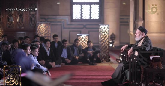 طفل يسأل عن عذاب الميت في القبر بسبب بكاء أهله.. الشيخ علي جمعة يوضح