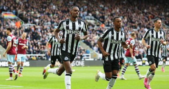 وست هام يتفوق على نيوكاسل 2 - 1 فى الشوط الأول بالدوري الإنجليزي.. فيديو