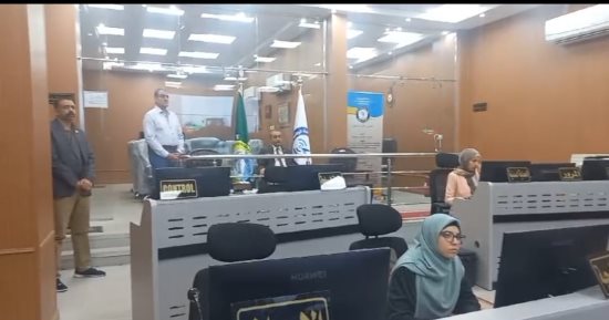 محافظ الإسماعيلية يتابع حادث سقوط جسر عزبة الكوبانية بقرية عين غصين.. صور
