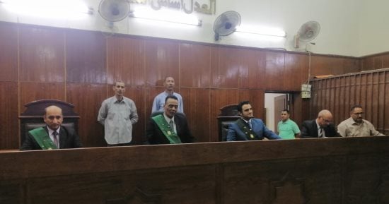 السجن 3 سنوات لشقيقين تسببا فى عاهة مستديمة لمندوب مبيعات بالوراق