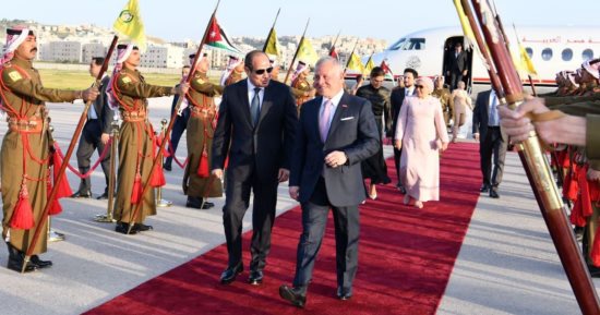 الرئيس السيسى وعاهل الأردن يشددان على رفض تهجير الفلسطينيين خارج أراضيهم