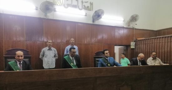 المشدد 6 سنوات وغرامة 100 ألف جنيه لمتهمين بالإتجار فى المخدرات بسوهاج