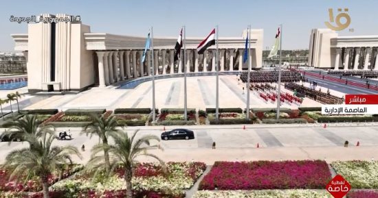 الرئيس السيسي يغادر النصب التذكارى بالعاصمة الإدارية عقب التوقيع بسجل الشرف